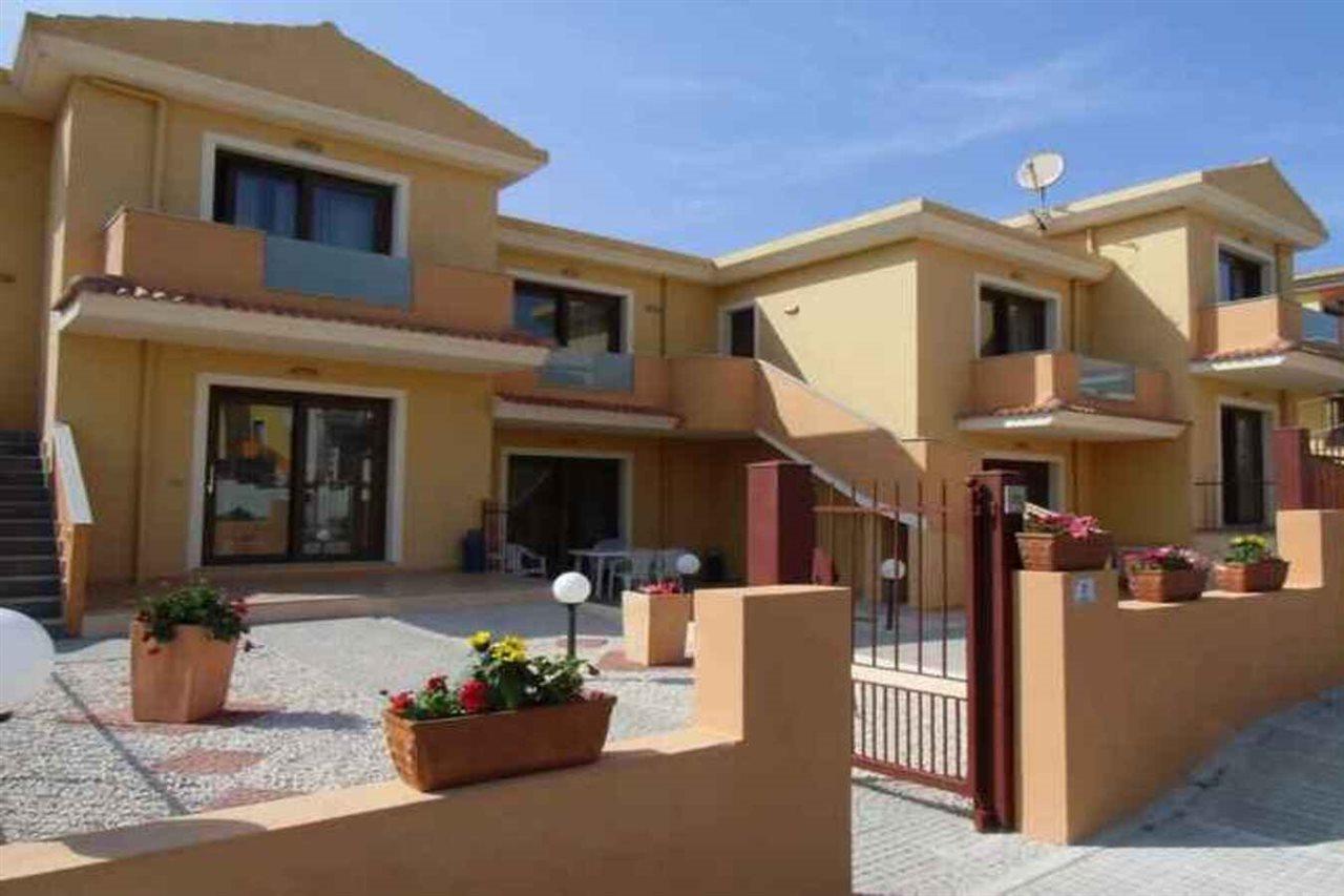 Residence Ibiscus Castelsardo Eksteriør billede